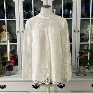 Lace Overlay Top Cream  Size Small  Ultra Pink
